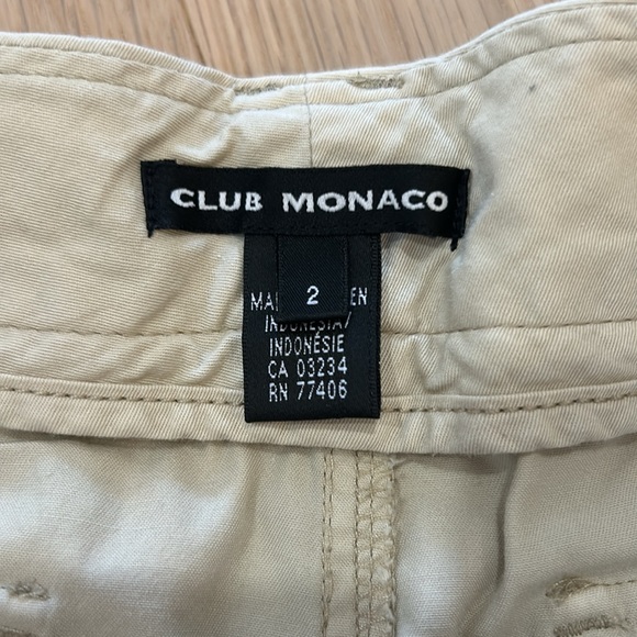 Club Monaco women’s beige shorts. size 2. 100% cotton - Picture 3 of 7